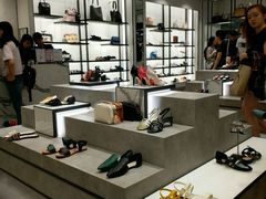 -CHARLES&KEITH(1234space店)