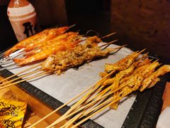 -喝丢一只鞋海鲜烧烤·海肠捞饭(北京街店)