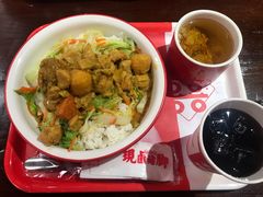 咖喱鸡肉饭-猪角·闽南猪脚饭(茶亭店)