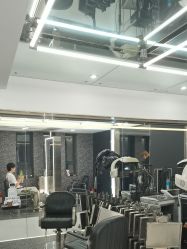 -厘里·salon
