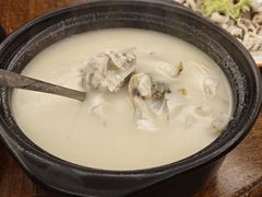 -浔港海鲜店(𫊻埔黑人)