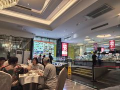 -万龙洲海鲜(大兴绿地缤纷城店)