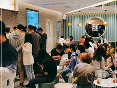 等位区-奈雪的茶(天河城店)