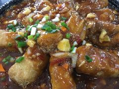 -临街徽菜馆·正宗黄山味