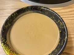 -洞庭洲·防空洞火锅·烧烤·铜锅涮肉(新百广场店)