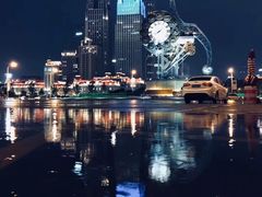 门面-世纪钟