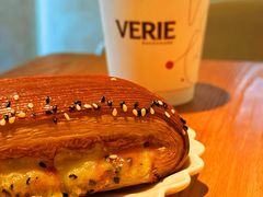 -VERIE BAKEHOUSE