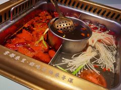 -雾都渣渣火锅(南城智汇城店)
