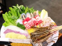 -樾餐厅泰式海鲜火锅(民歌湖店)