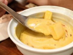 -RUXU入续糖水铺与包(卓悦中心店)