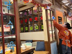 -明洞阿姨·韩式酱蟹烤肉·创意料理(三元桥店)