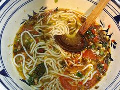 -蜗牛小馆醉乡民谣云南菜(惠新西里店)