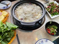 -蘑统田下·野生菌火锅