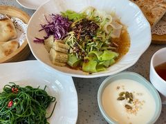 -汗腾格里·风味餐厅(新疆驻京办店)