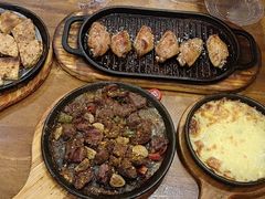 -老东镇啤酒屋海鲜加工·蒸汽海鲜·海鲜烧烤(台东店)