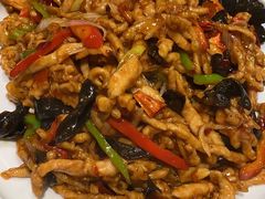 -鑫真味私房菜馆