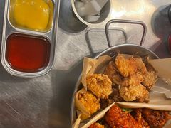 双拼炸鸡-富乐满韩国正宗炸鸡韩国料理(虹泉路店)