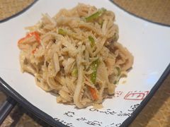 -三俞竹苑(红旗街万达店)