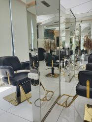 -CUT CUT Hair Salon