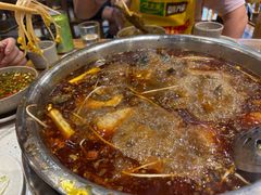 -肖肖酸萝卜鱼火锅(总店)
