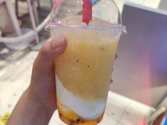 -DQ·蛋糕·冰淇淋(南开大悦城2F店)