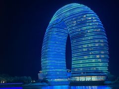 -湖州太湖旅游度假区-月亮广场