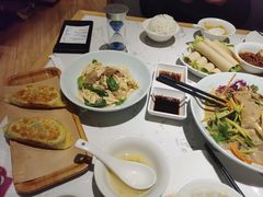 -关东小磨东北菜(漕河泾印象城店)