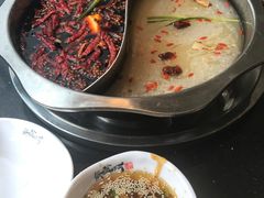 -纸盐河码头火锅(十八梯店)