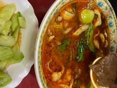 -金杨拉面王小吃面馆·牛三宝面·红烧牛肉粉