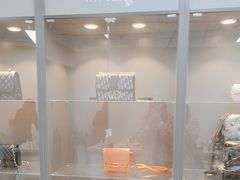 -用真奢侈品名表名包回收中心(朝阳万达店)