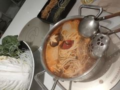 -呷哺呷哺