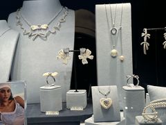 -HEFANG Jewelry何方珠宝(IFS店)