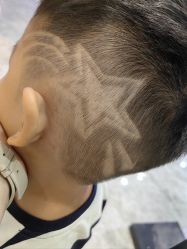 -爆米花儿童美发乐园