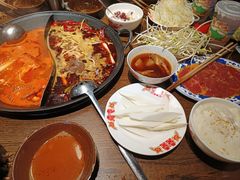 -萍姐火锅·公路夜市(武汉首店)