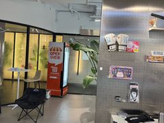 -EFL巴西柔术·综合格斗·泰拳·少儿体能训练(虹桥德必馆)