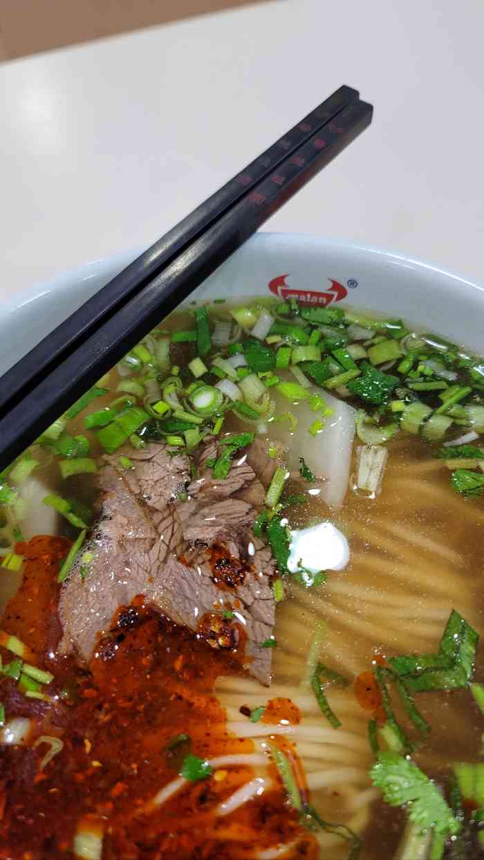 马兰拉面(花园北路店)-"招牌牛肉面里肉确实不少,可是面条还敢再没.