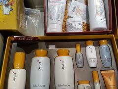 -苏宁极物(苏宁生活广场店)