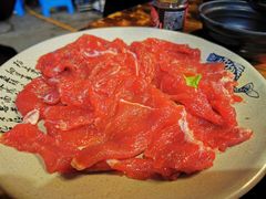 特色嫩牛肉-铜元老码头鳝鱼火锅