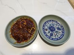 -老新隆牛肉锅贴(新街口店)