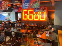 -何师烧烤·香辣蟹·川菜·30年老品牌(太古里旗舰店)