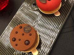 -Salon de The de Joel Robuchon(外滩18号店)