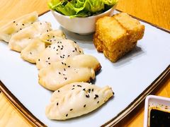 综合锅贴拼盘-蒲石小点(愚园路店)