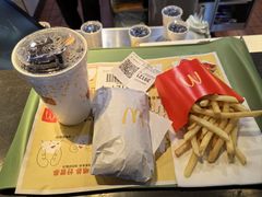 -麦当劳(虹梅路地铁站店)