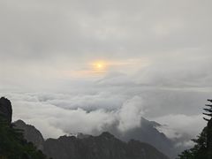 -黄山光明顶山庄