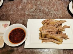 手抓羊肉半斤-贯贯吉·清真餐厅(浙江中路店)