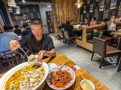 -小三峡食府(西五路店)