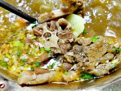 -顶顶汤火牛排火锅·经典铜锅涮肉