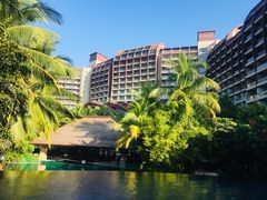 -三亚湾海居铂尔曼度假酒店