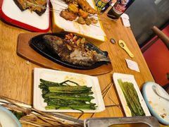-江城老胖串店·海鲜·小龙虾(世光路店)