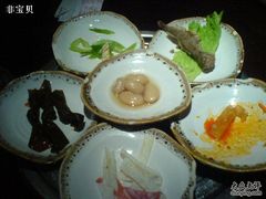 赠送小菜-权金城